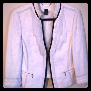 3/4 sleeve white blazer with black trim